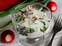 Салат из редиса с плавленым сыром
