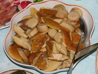 Грибы солёные