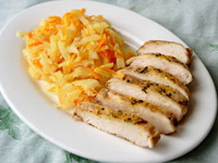 Тушёная капуста с яблоками