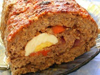 Рулет из фарша с яйцом