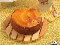 Творожный пирог с персиками