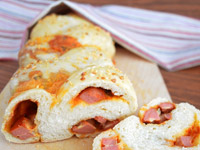 Пирог в виде косички с начинкой