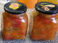 Овощной салат с огурцами на зиму