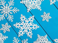 Снежинки из бумаги